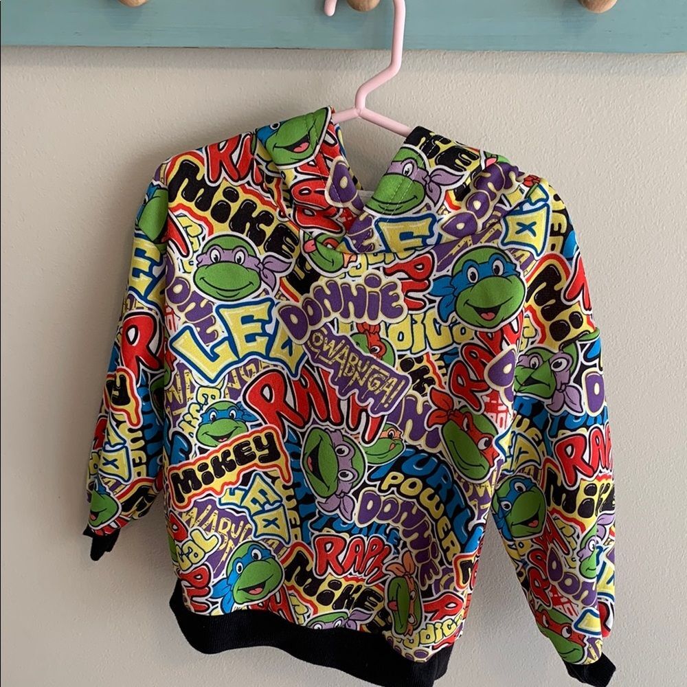 Teenage mutant ninja turtles hoodie size 5Y
